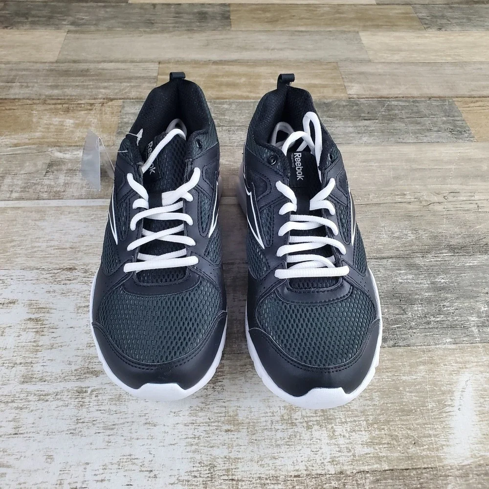 Reebok Trainfusion 5.0 Womens Shoes Sz 8 Training Black White Lace-Up Sneakers
